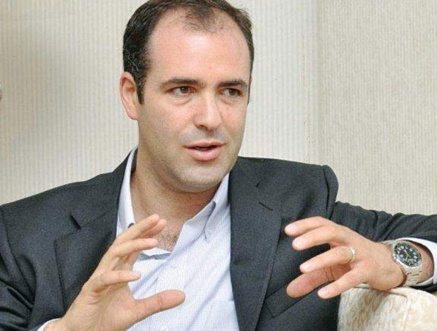 НОВИ ДЕТАЉИ СЛУЧАЈА ДРЖАВНИ УДАР: Британац стварао крими – групу